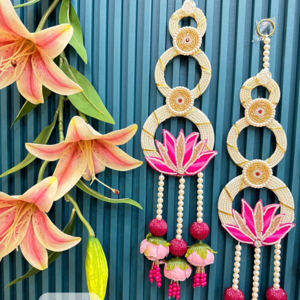 NEW LOTUS HANGING 1