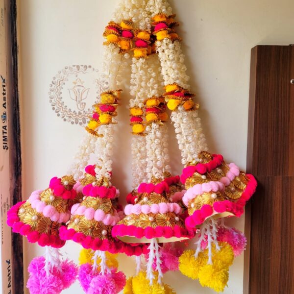 Mogra Pom Pom Hanging - Design 3