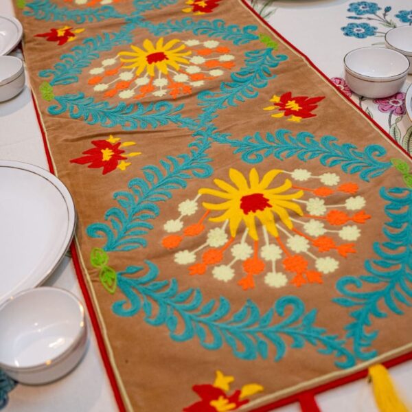 Embroidered Table Runner - Design 15