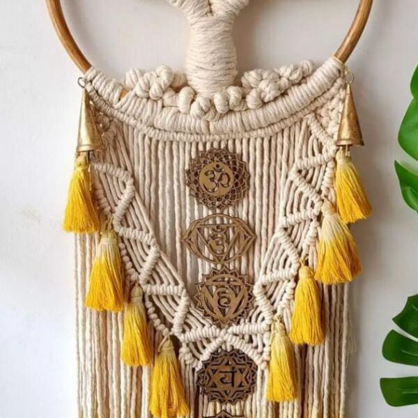 Macrame Dreamcatcher with chakras