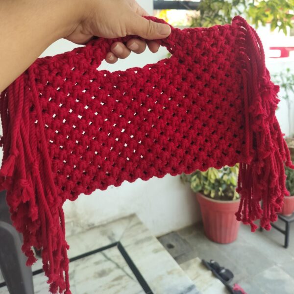 Macrame Ready to go Bag with zip and lining