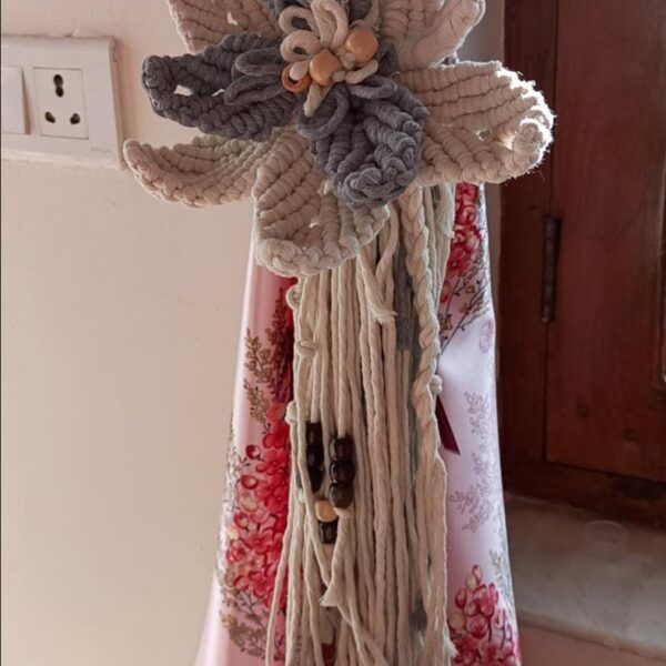 Macrame Flower Curtain Tie 1