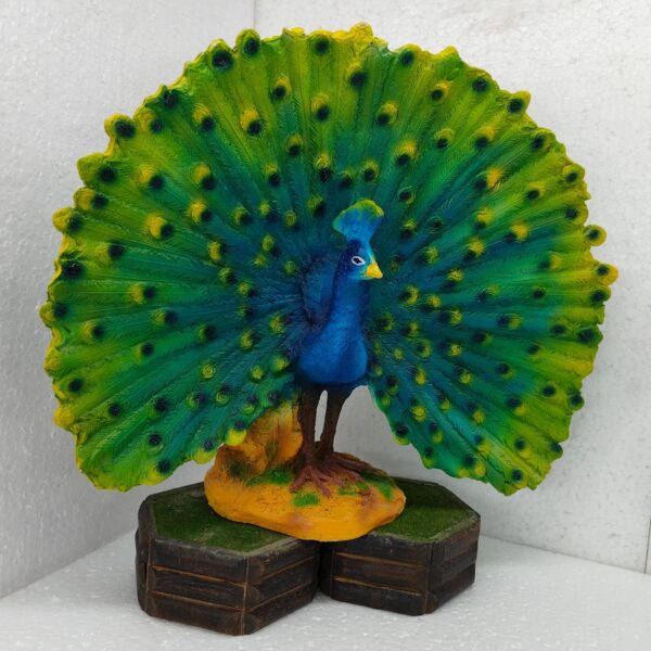 Beautiful Garden Decor Peacock - Design 3