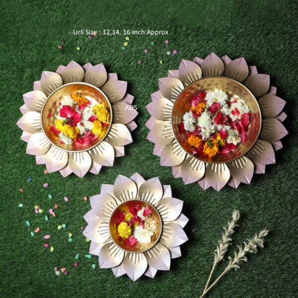 Metal Urli 3 set of 3