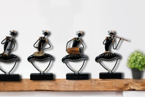 Warli tribal Musician Stand (Tabletop)