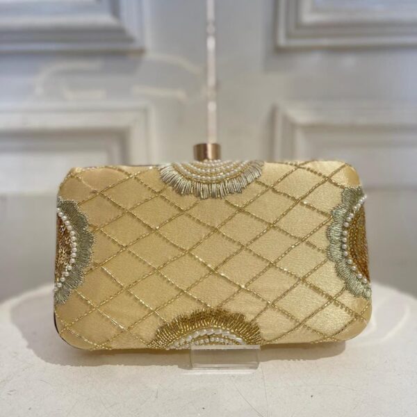 Premium Quality #Handwork #Clutch #b - Design 8