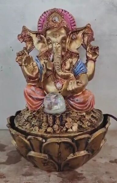 Fountain Crystal Ganesh