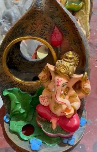 Fountain Fountain Cave Ganesha