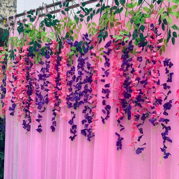 Flower Hanger with curtain